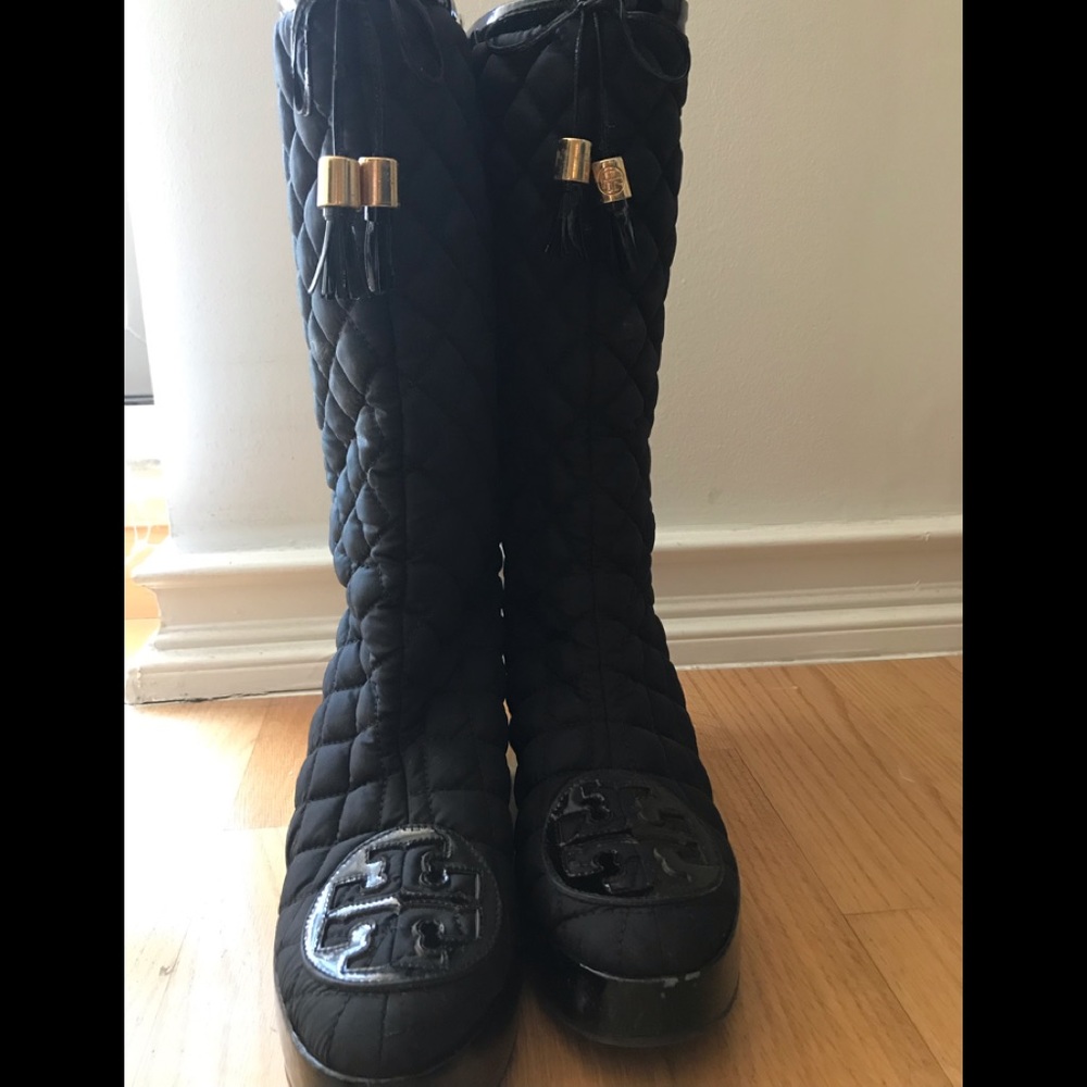 Tory Burch Black Gigi Logo Quilted Tassel Boots